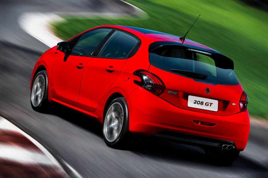  Peugeot 208 GT 2016 года  (LA) (фото 23 из 25)